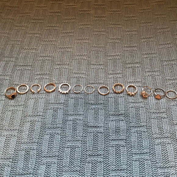 Set of rings - Picture 2 of 4
